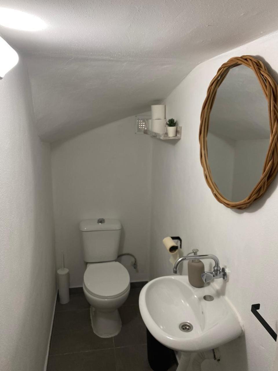 Emilia Villa Agia Napa